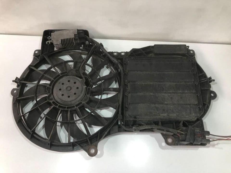 Electroventilator cu releu 4F0121003P Audi A6 4F/C6 [facelift] [2008