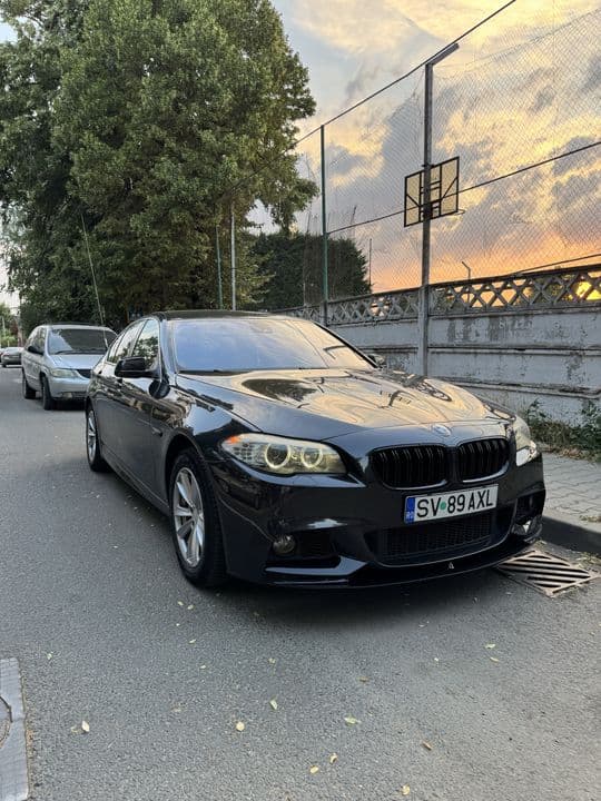 BMW F10 520D/M Paket/Soft-Close/Head-up-display/Webasto