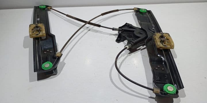 Macara dreapta fata 932355101 Land Rover Range Rover Evoque L538 [201