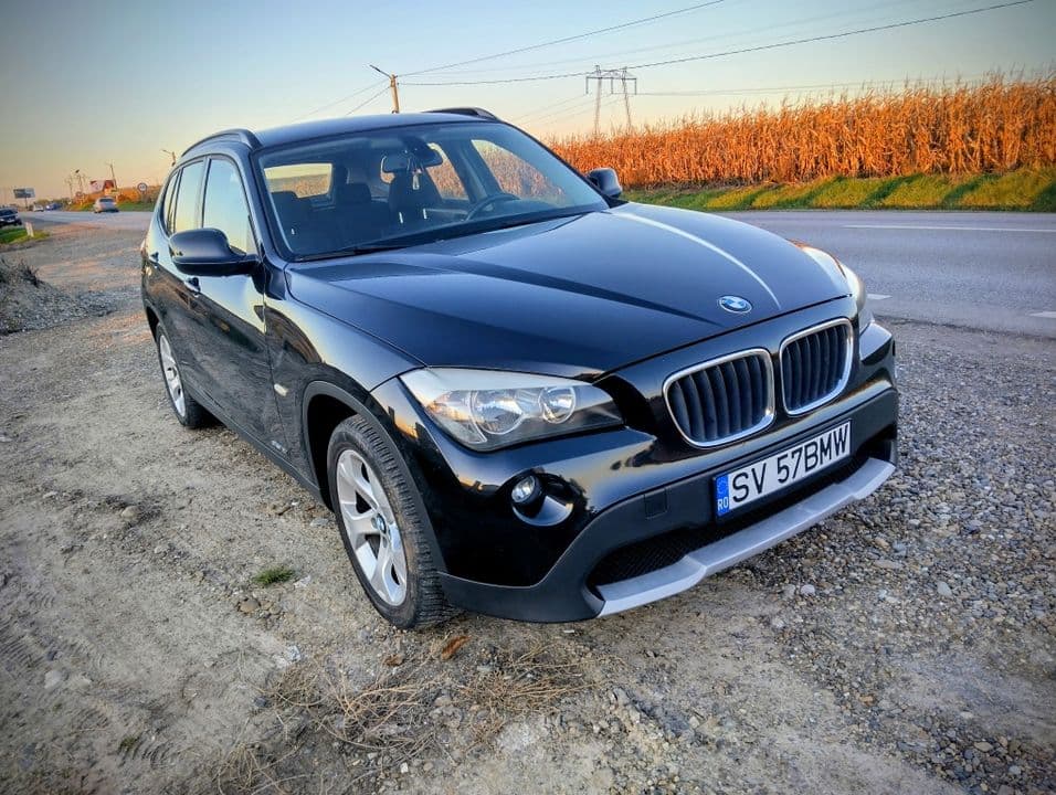 Vând BMW X1  1.8i Sport Drive Edition 4x2