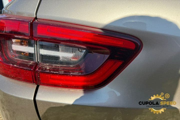 Lampa Tripla stop stanga pe haion Renault Kadjar 1 [2015 - 2018]
