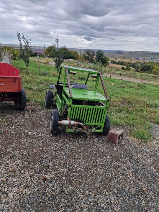 Vand bughi cu motor de 900