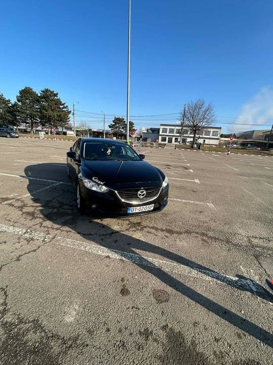 Vând Autoturisme