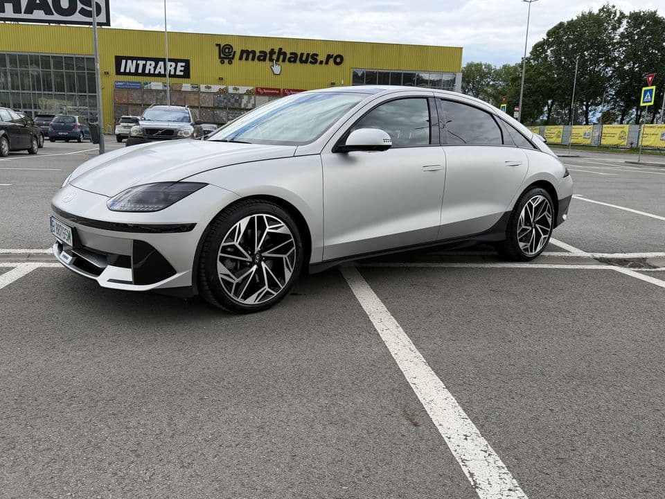 Hyundai Ioniq 6 AWD LUXURY – 325 CP