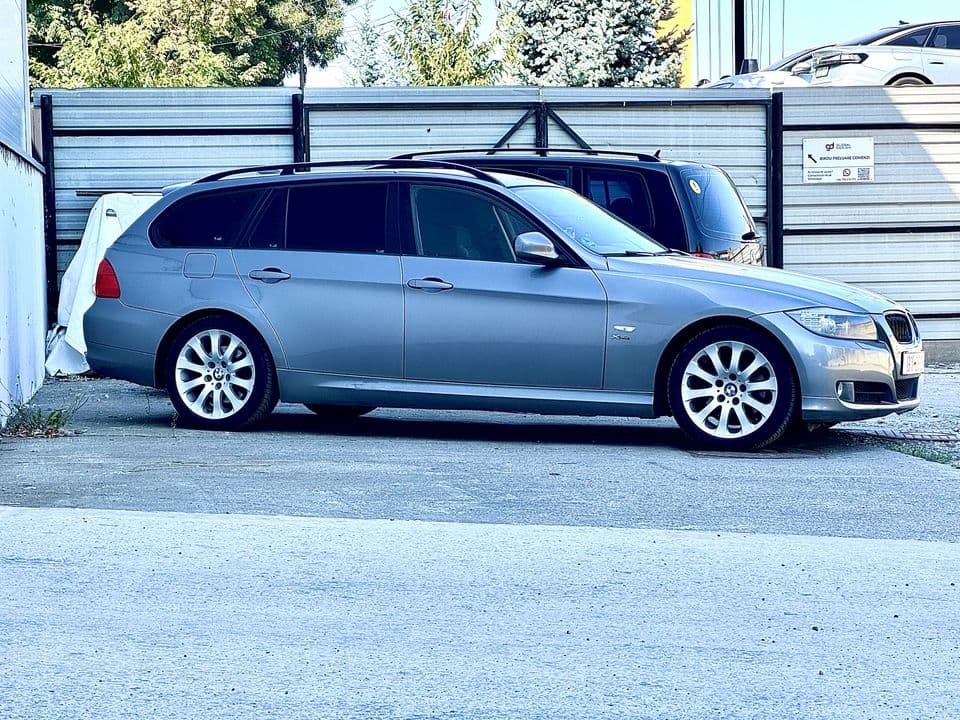 Vand BMW 320d xDrive Automat