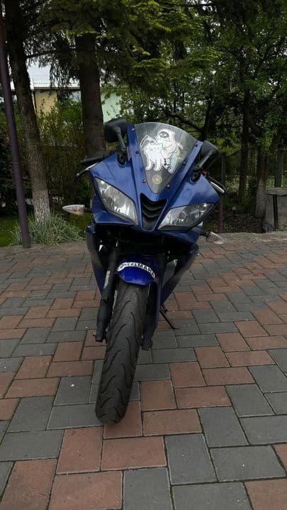 Yamaha yzf r125 2010