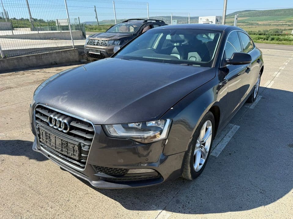 Dezmembrez Audi a5 facelift 2013 gri lz7l 2.0 tdi CGLC cutie manuala MVT