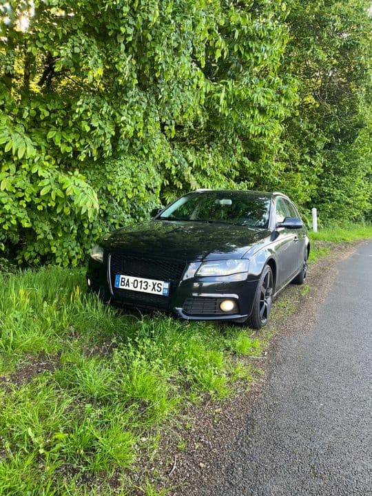 Masina Audi A4 B8
