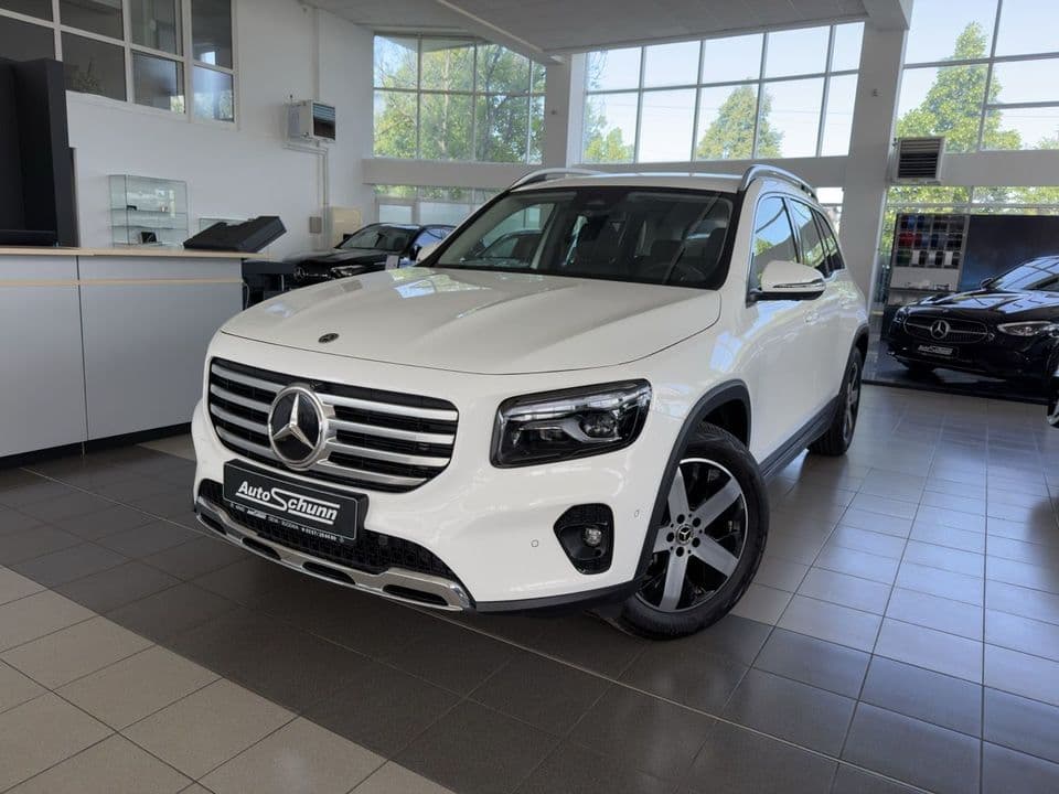 Mercedes-Benz GLB Garanție / 360 / Cârlig