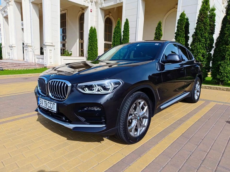BMW X4 30i xDrive 252cp