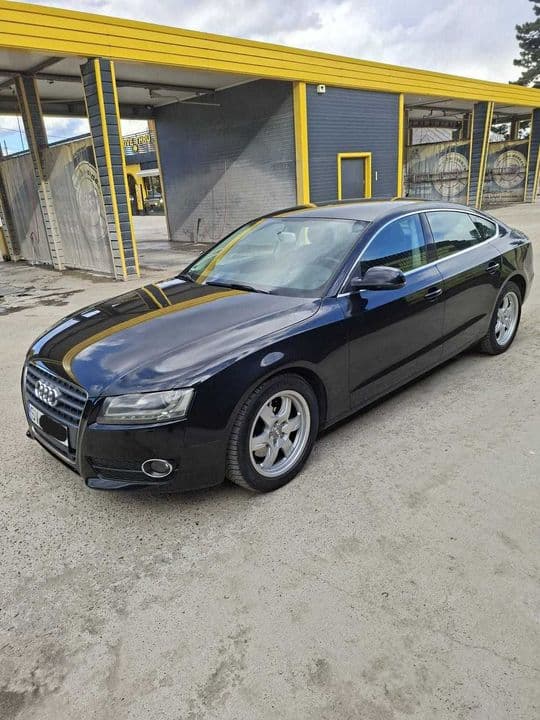 Audi A5 Sportback V6 2.7 TDI 2010 automat (multitronic) 190 CP