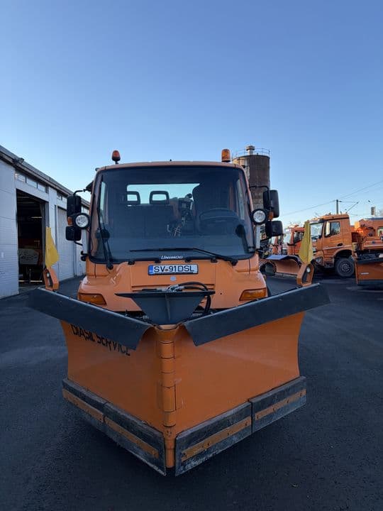 Unimog U300 echipat deszapezire