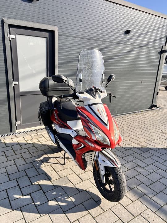 Scuter 125 cm Lexmoto matador