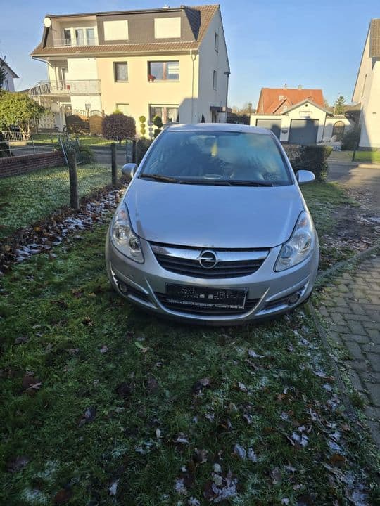 Vand opel corsa 1.4 benzina